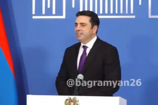Ален Симонян объявляет об отказе от мандата, Давташен