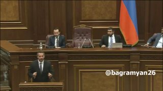 Спикер НС Рубен Рубинян призвал калужат Давташена определиться по инциденту с Эдгаром Казаряном
