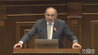 Пашинян о Гарегине II и Ктриче Нерсисяне: в Давташене обсуждают заявление премьера о вере и церкви