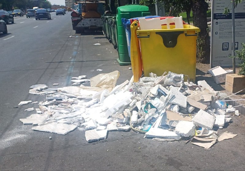 Здание мэрии Еревана или судебное заседание по делу К.А. в Давташене