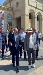 Высокопоставленные лица Армении на прогулке в центре Еревана: что известно