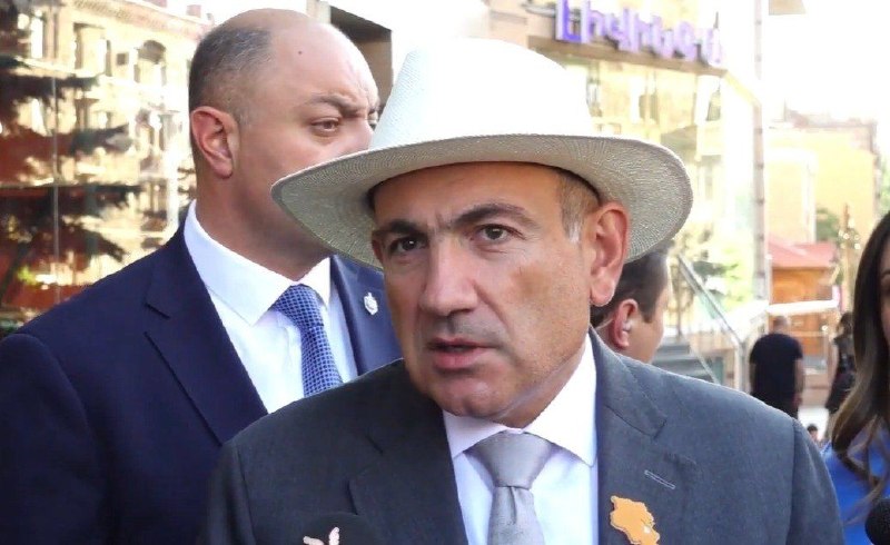 Никол Пашинян на брифинге в Ереване, Давташен