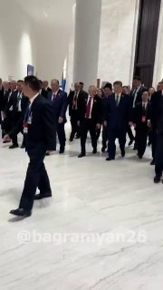 Пашинян и Си Цзиньпин пообщались в Бишкеке на саммите ШОС+
