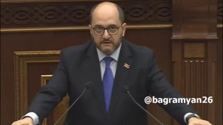 Араик Арутюнян раскритиковал Арама Вардеваняна в Давташене, вспомнив о Nairi Insurance