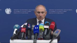 Премьер-министр Армении Никол Пашинян делает заявление о национализации «Араратцемента»