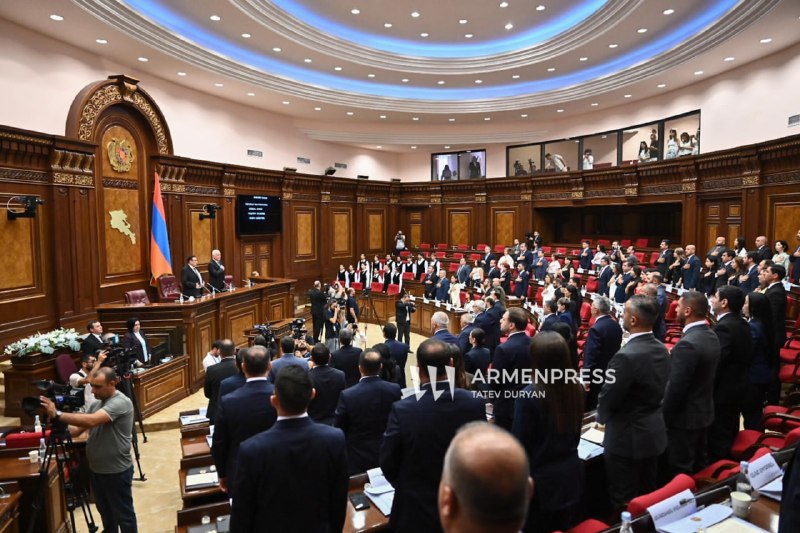 Лидеры фракций парламента Армении избраны: Давташен в курсе событий