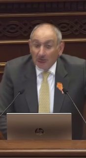 Никол Пашинян о Четвертой республике: право на жизнь через ежедневный труд