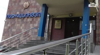 В Давташене полиция предотвратила вооруженный конфликт: изъяты автомат, пистолет и ножи