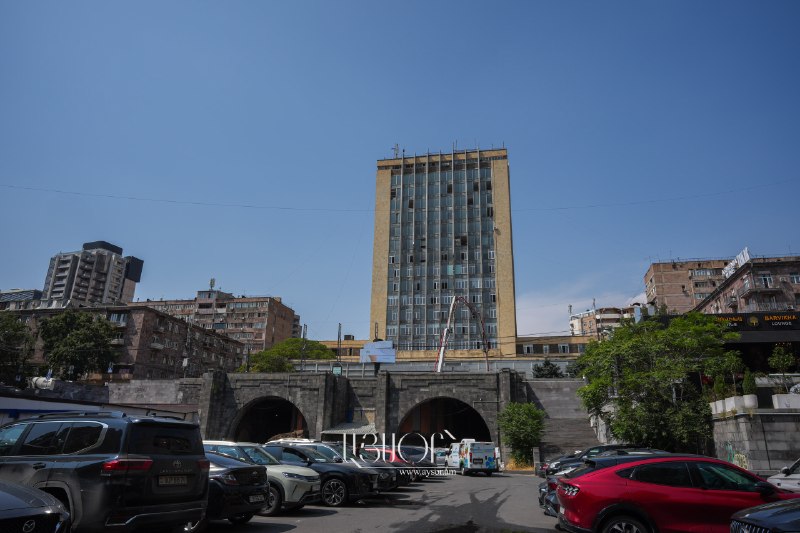 Снос Главпочтамта в Ереване: вместо него построят 50-этажный World Trade Center