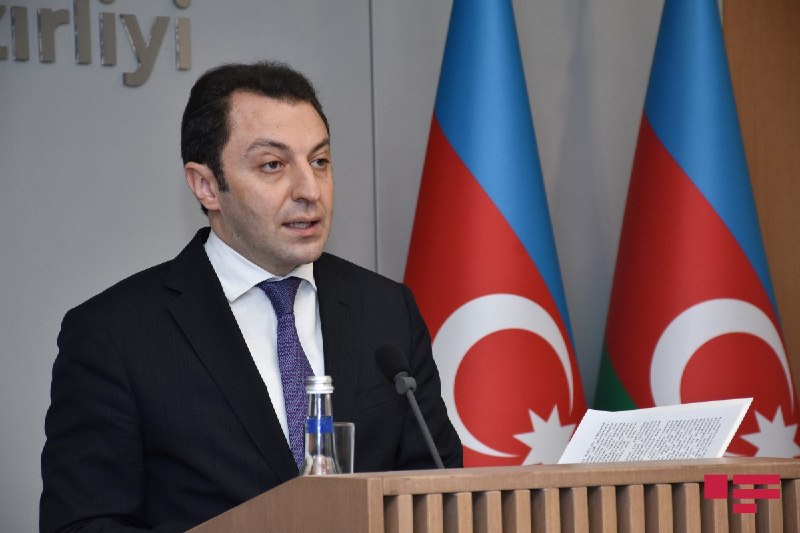Флаг Армении и Азербайджана, передача тел солдат, Ереван
