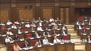 Давташен: депутат Эдгар Казарян в центре скандала в парламенте Армении