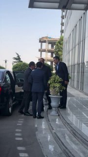 Министр ТУИ Давид Худатян и министр энергетики Ирана Аббас Алиабади на встрече.